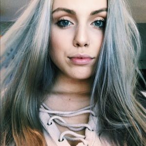 Meet your Posher, Ellie